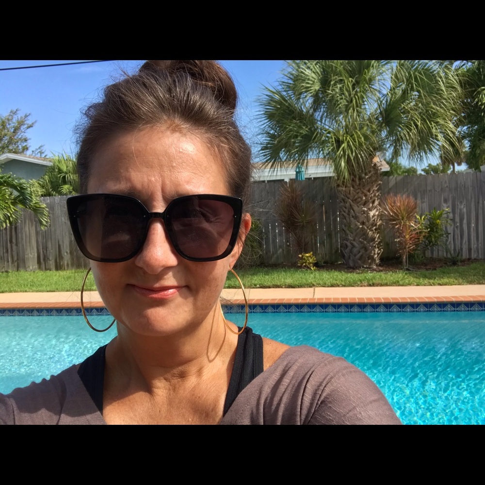 Meet your Posher, Karen